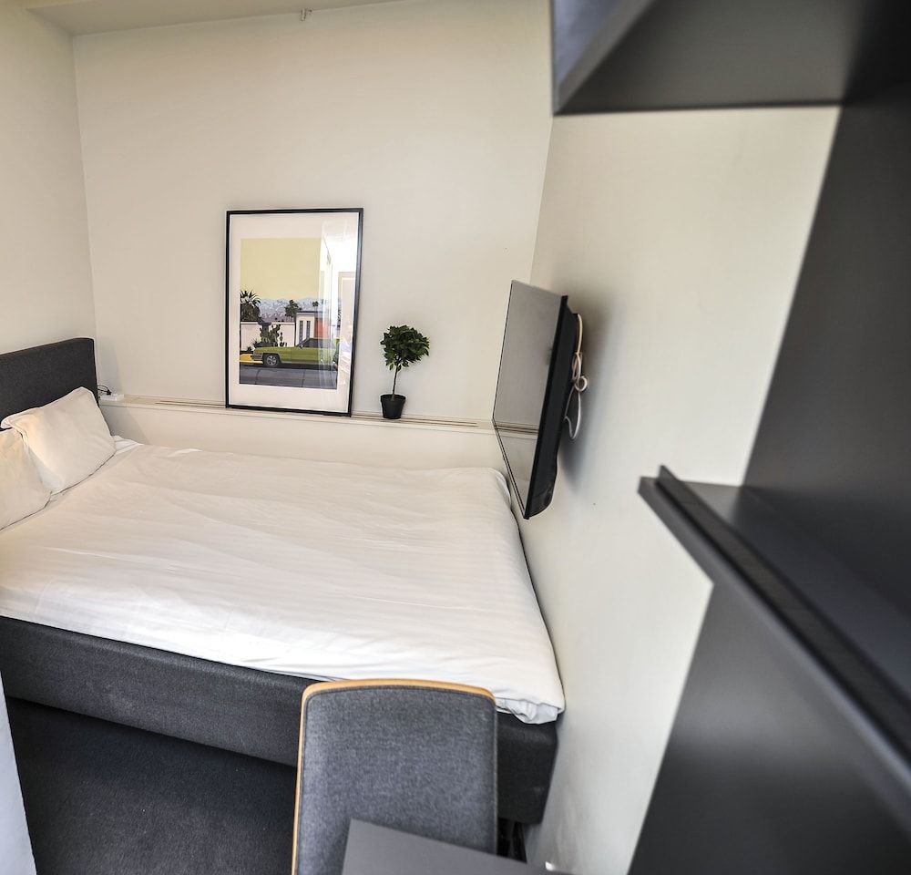 undefined Moment Hotels 9