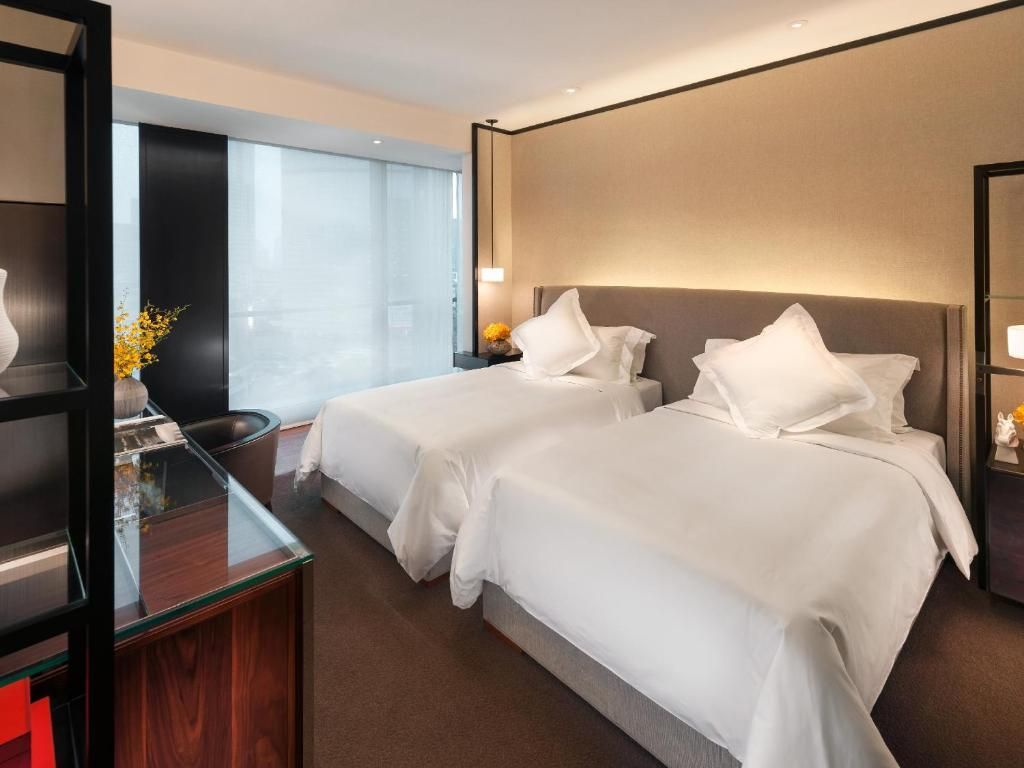 Deluxe Room Twin