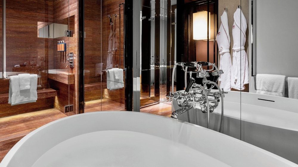 undefined Mandarin Oriental, Guangzhou 3