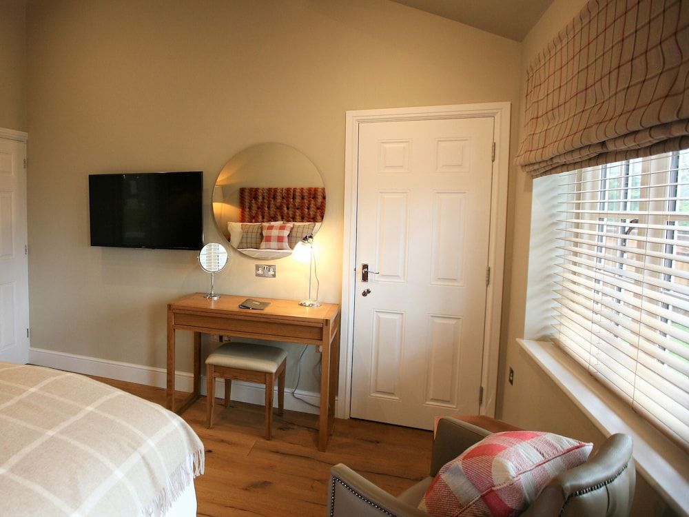 The White Horse Inn Deluxe Double Room, Ensuite 14