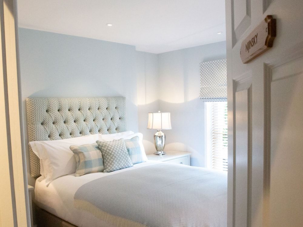 The White Horse Inn Deluxe Double Room, Ensuite 5