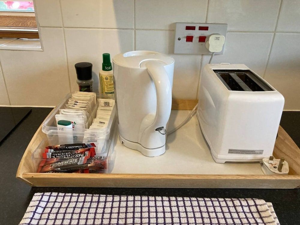 Cv22 5AA Ground Floor 1-bed Flat in Rugby Apartment 8