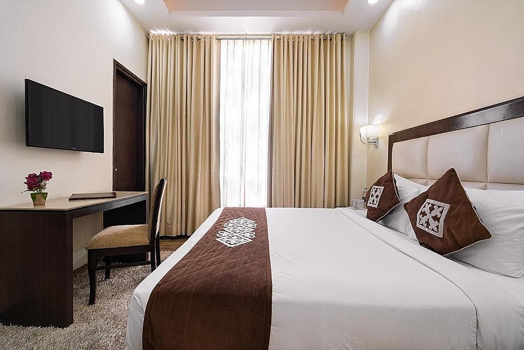 Standard Double Room (No View)