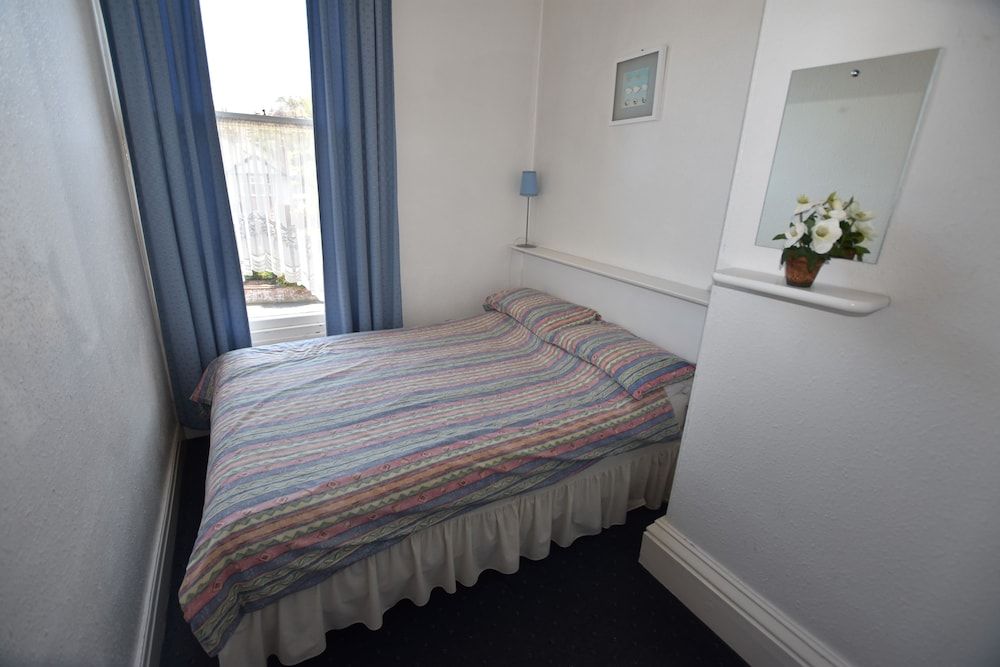 Quadruple Room, 1 Bedroom, Private Bathroom