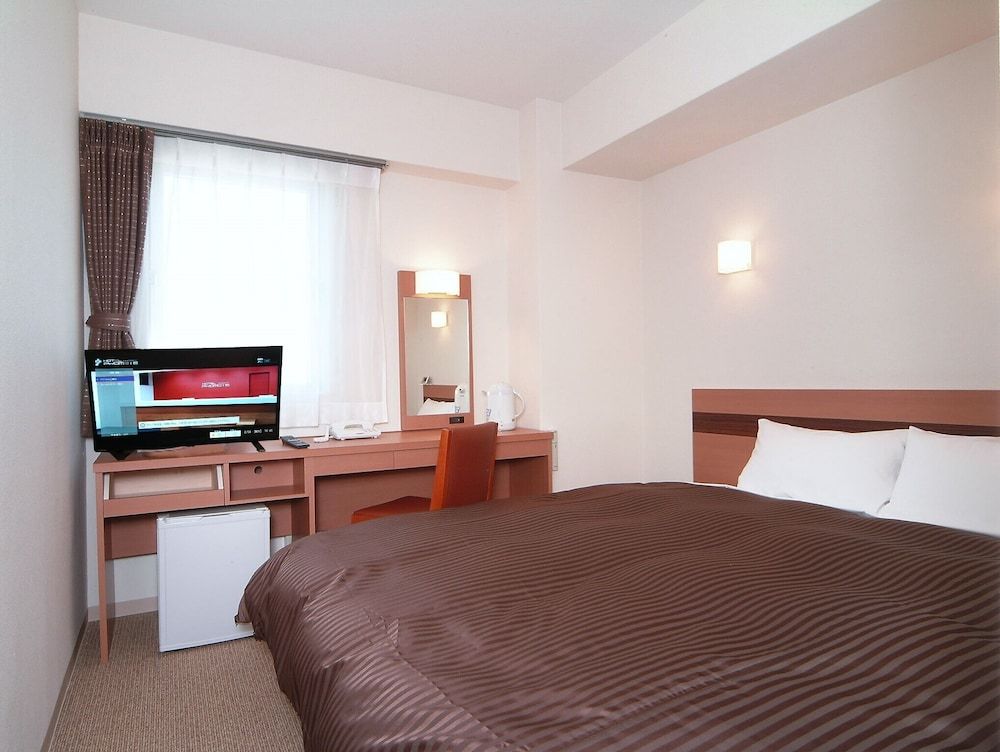 Double Room, Smoking