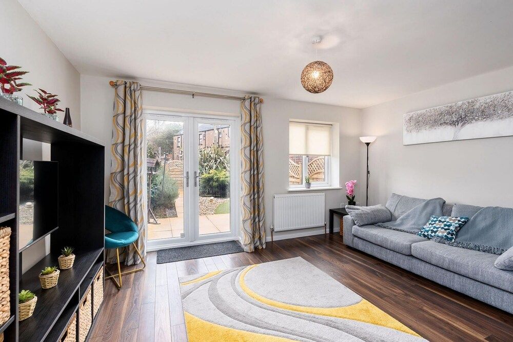House (3 Bedrooms)