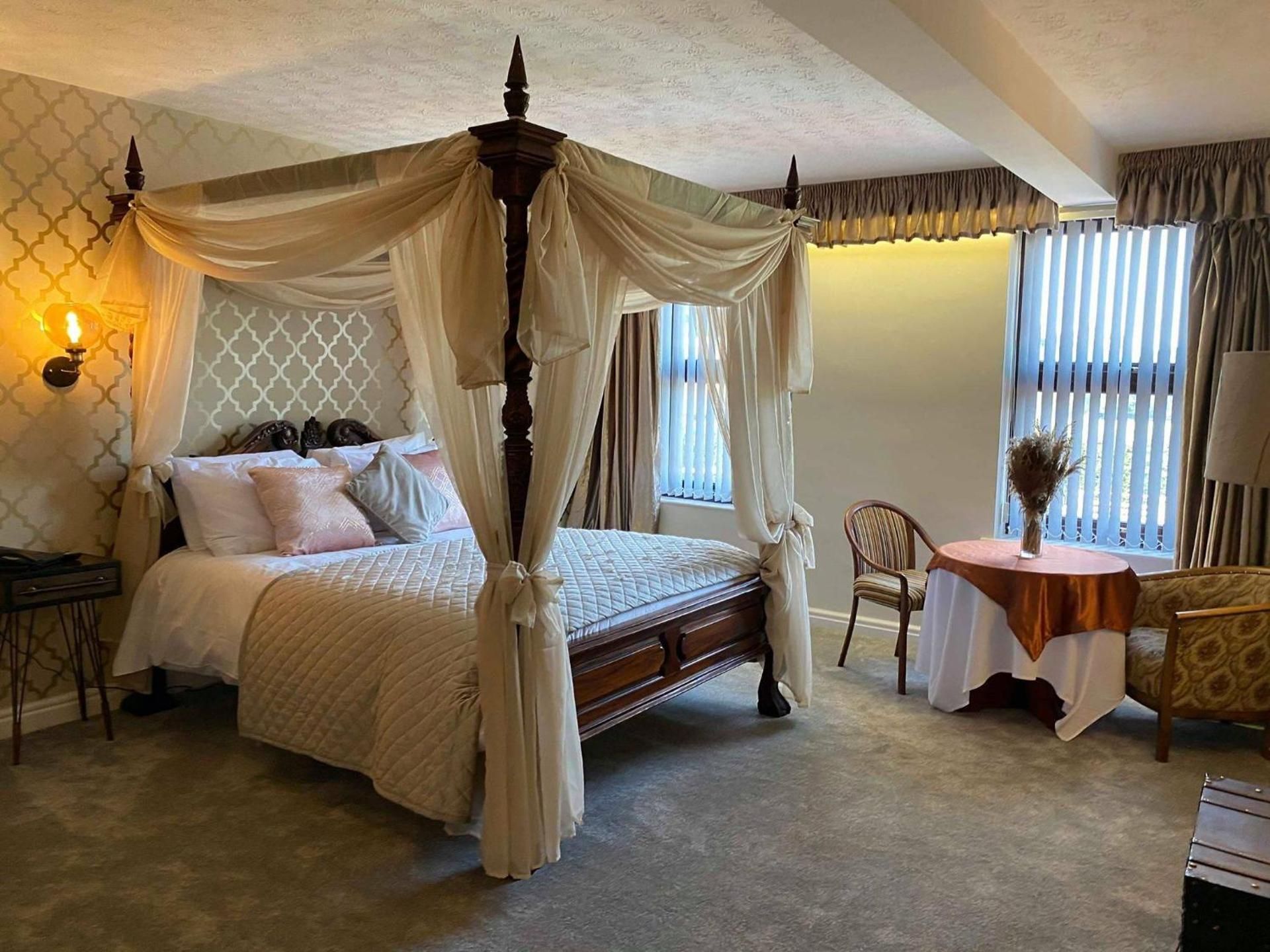 Superior King Room