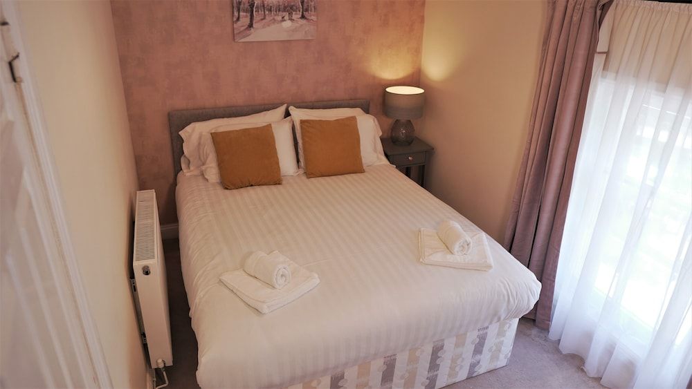 Meadow Terrace Cottage 17