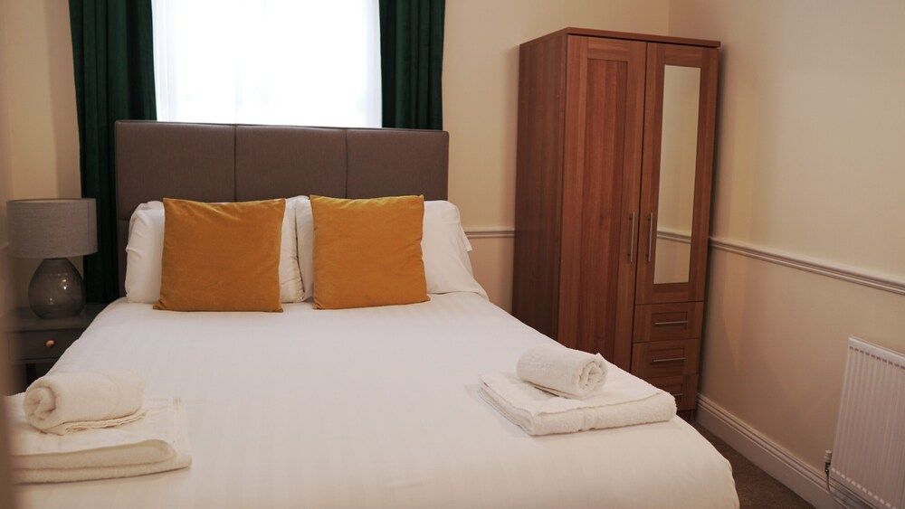 Meadow Terrace Cottage 5