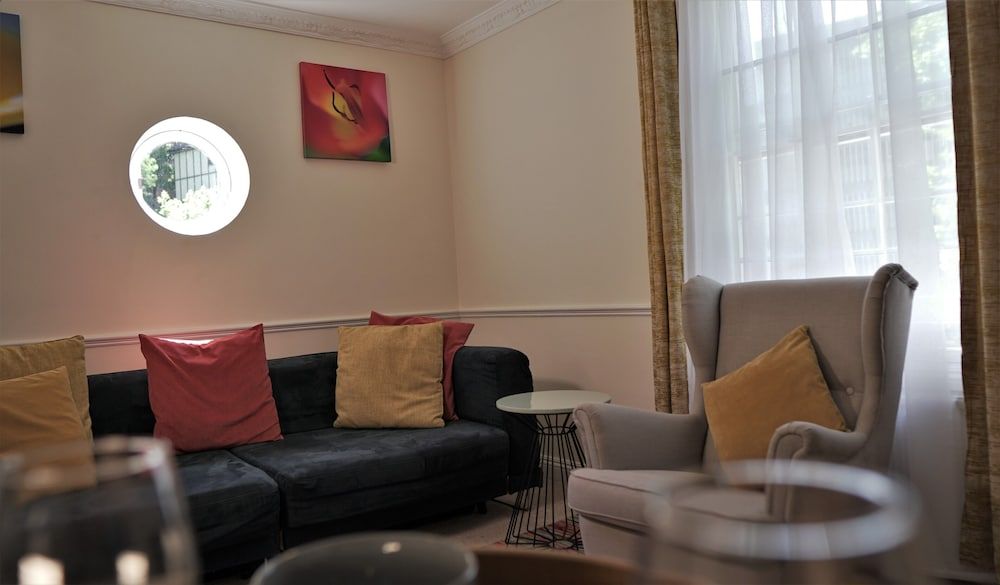 Meadow Terrace Cottage 46