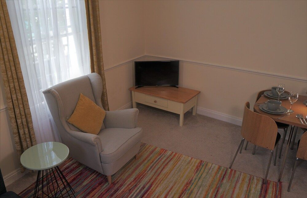 Meadow Terrace Cottage 37