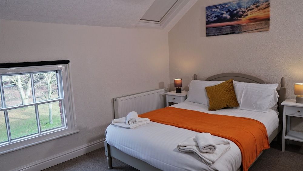 Abbey Foregate House 12