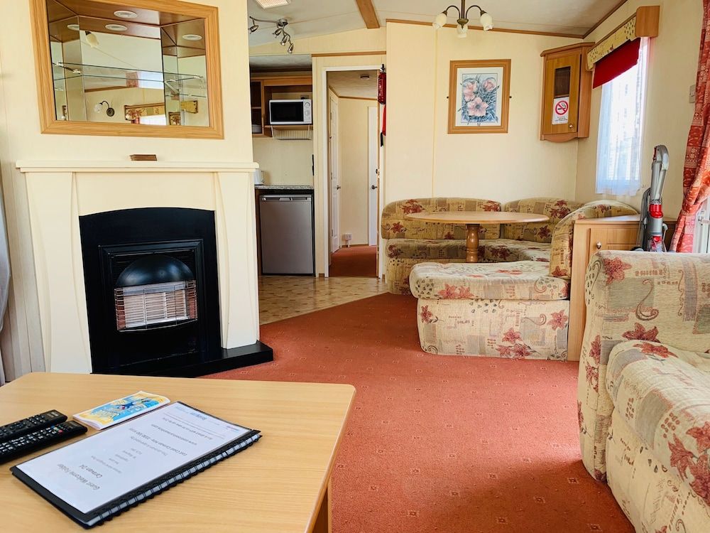 Brisbane 8 Berth