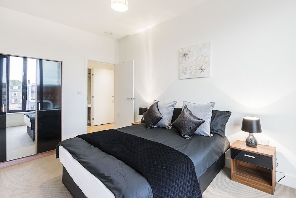 undefined Cornwall House Apartments 5