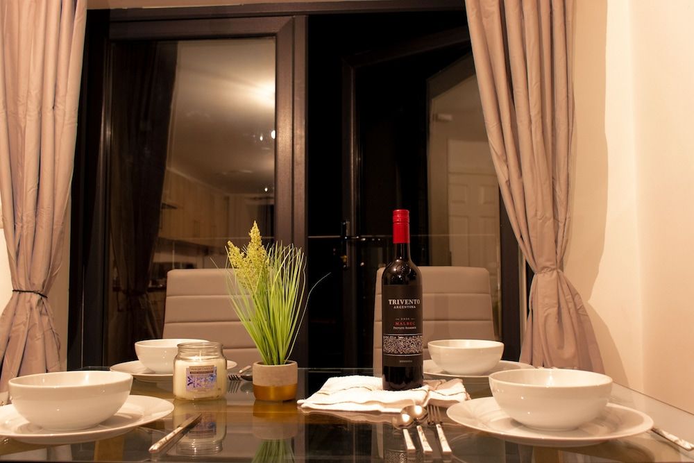 undefined Livestay-1bed Apt With Private Balcony Heathrow 10