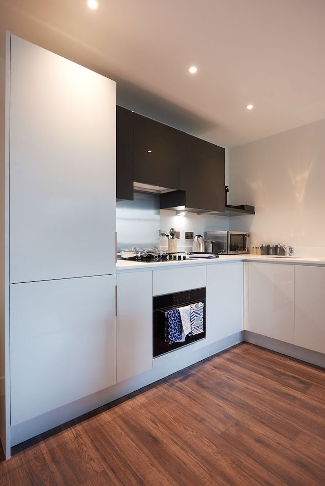 New Eton House Residence - 2B Flat Apartment 27