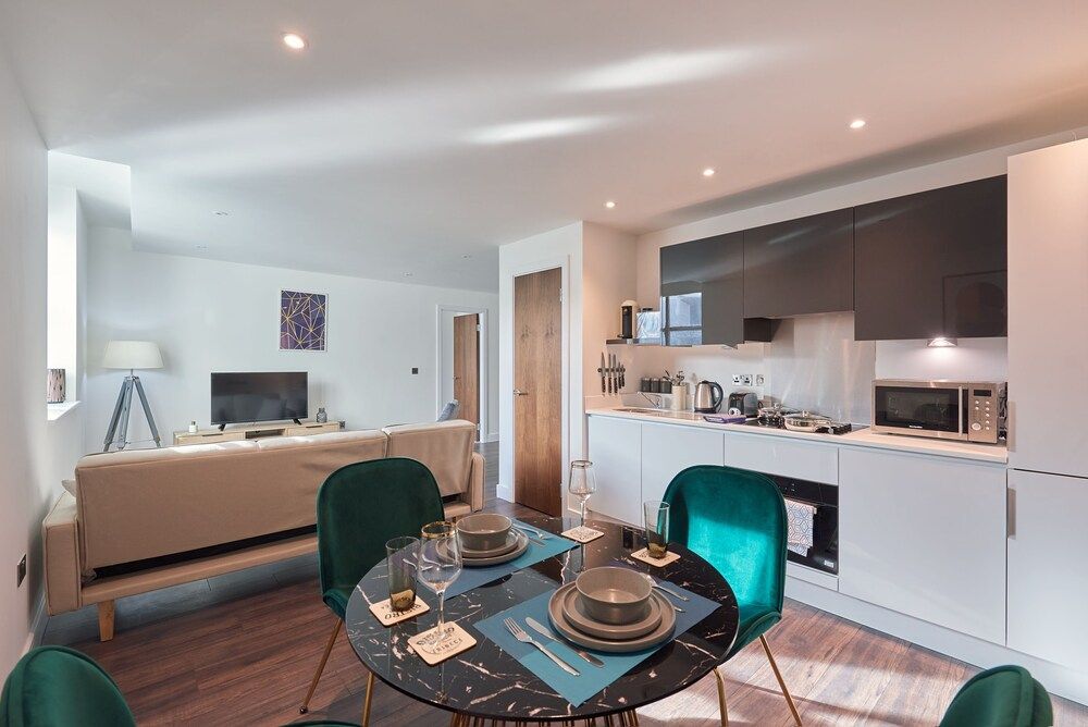 New Eton House Residence - 2B Flat Apartment 18