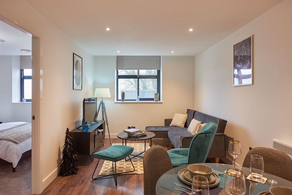 New Eton House Residence - 2B Flat Apartment 51