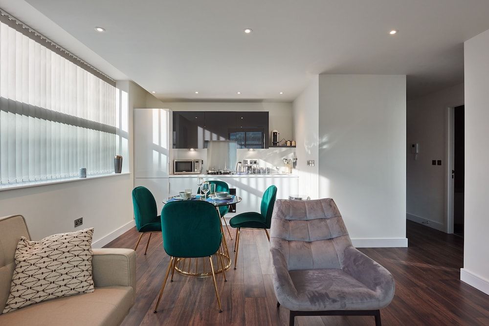 1BR Flat With a Double Bed - New Eton House Residence Slough Apartment 28