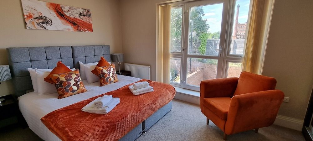 undefined Town Center 4 Bedroom 4 bathroom House 10