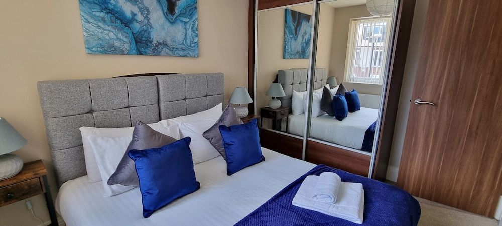 Town Center 4 Bedroom 4 bathroom House Basic House 4