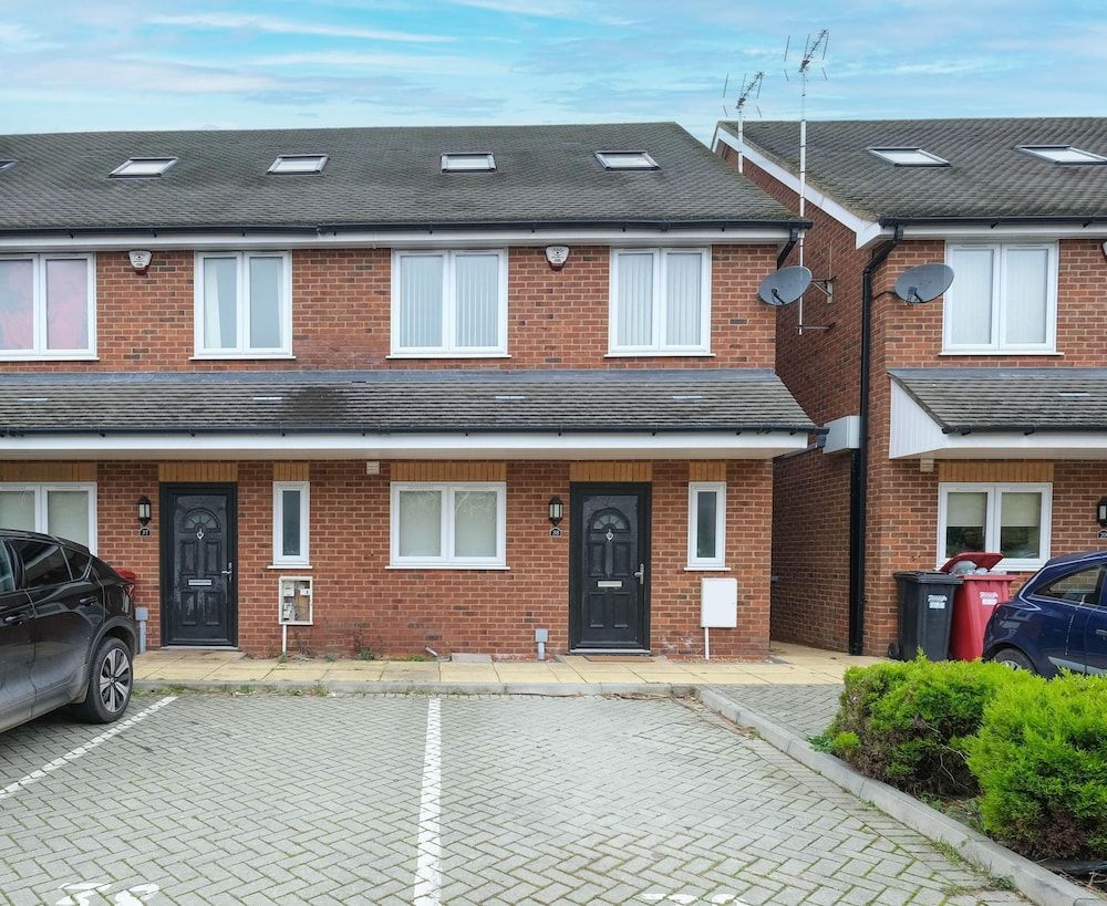 undefined Town Center 4 Bedroom 4 bathroom House