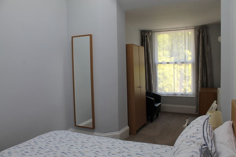 Apartment, 1 Bedroom (Apartment 6)