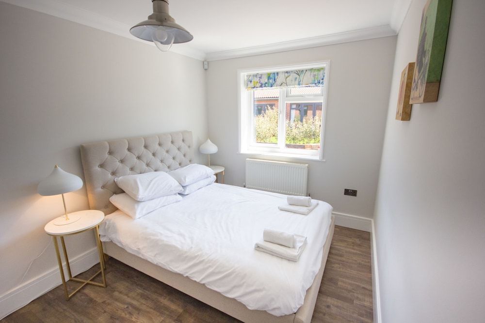 Cottage Berth, Double and Twin