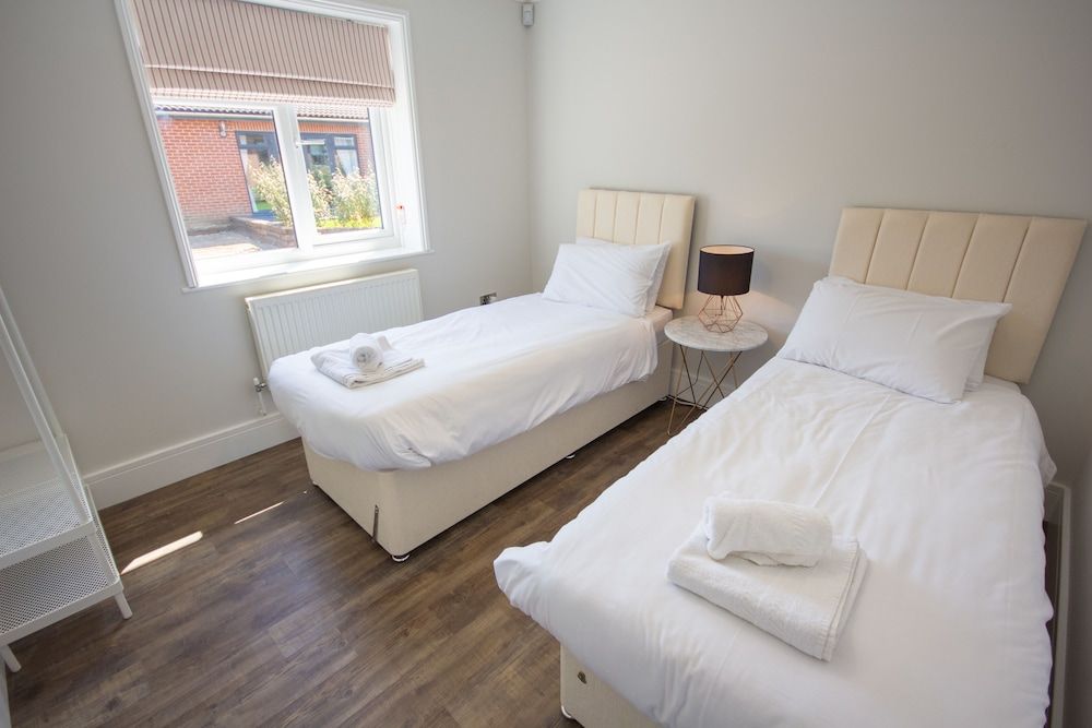 Cottage Berth, Double and Twin