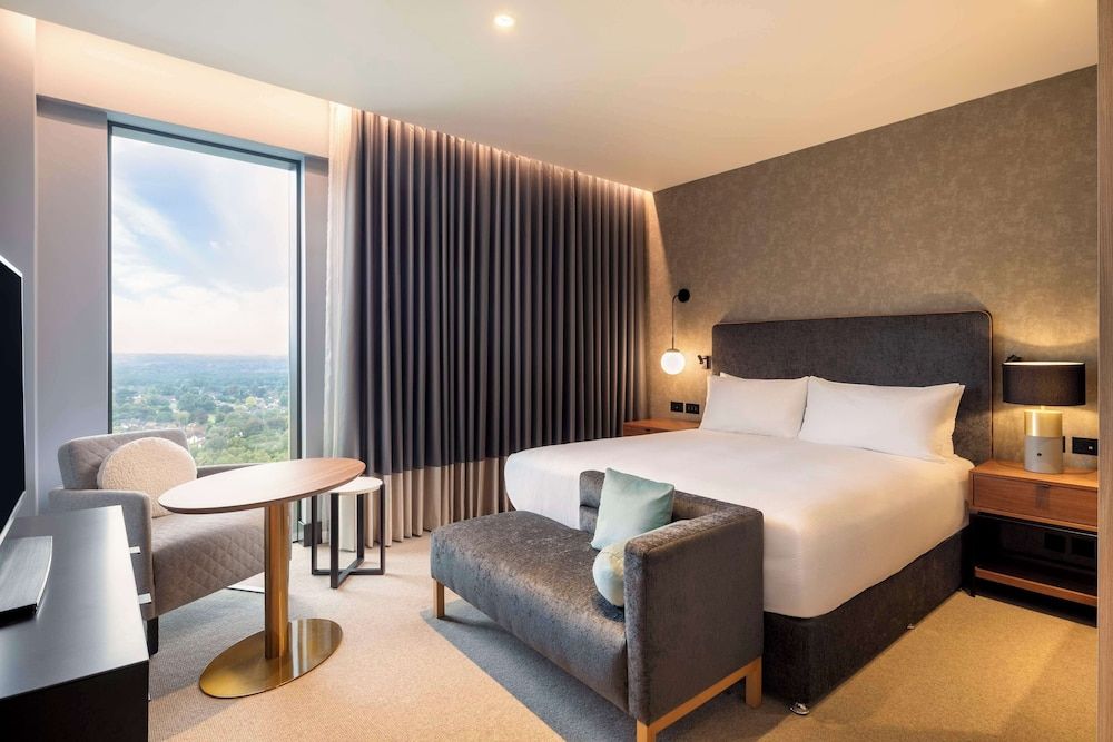 Hilton Woking