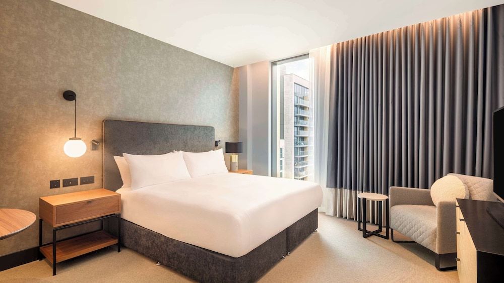 Standard Room with 1 King Bed