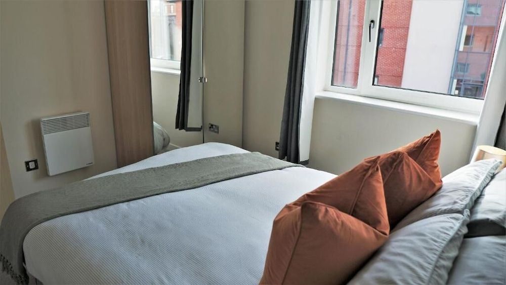 Broad Gauge Apartments Executive Apartment (West Midlands) 3