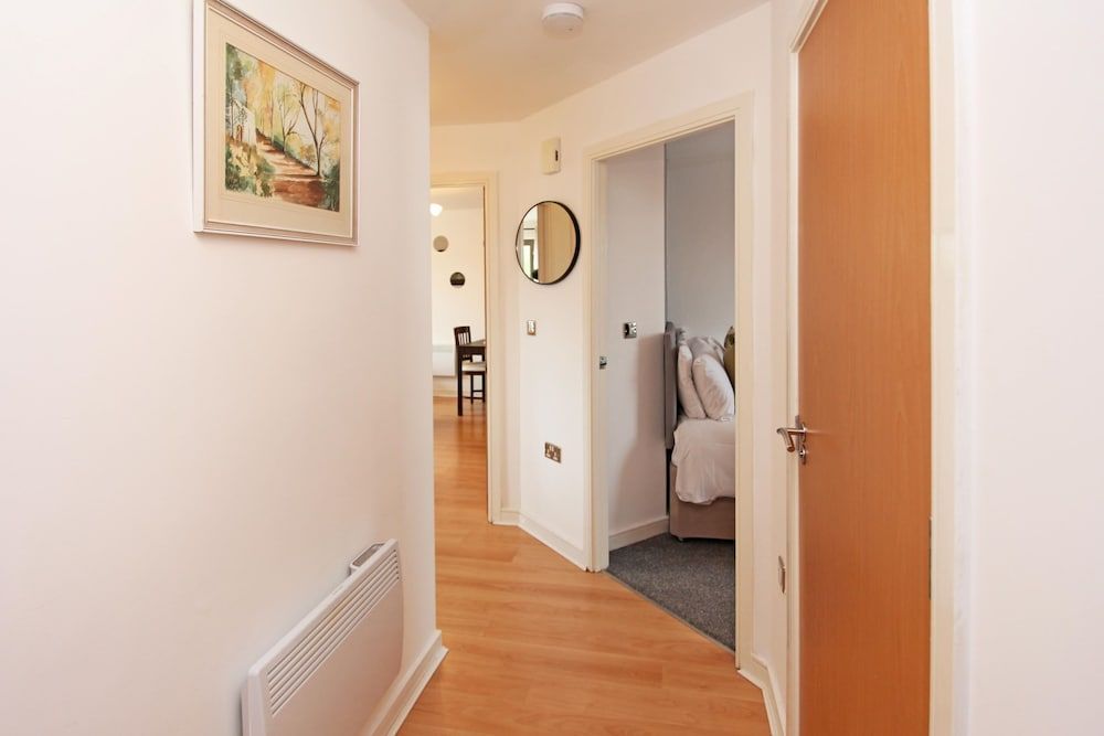 Albion Street Apartments Apartment 12