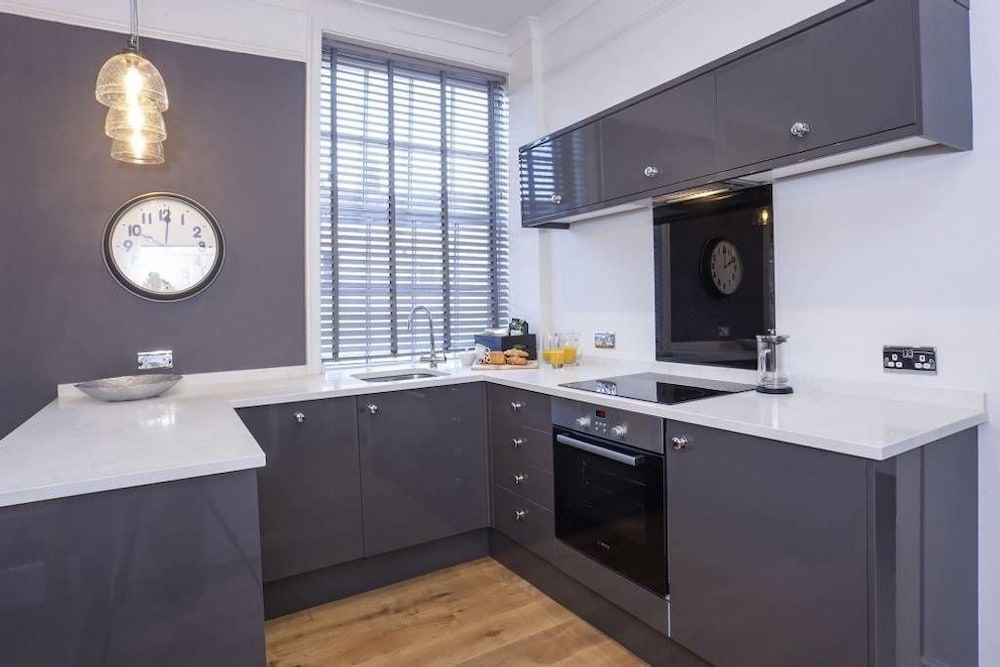 Fossgate Bridge Apartment, 2 Bedrooms 5