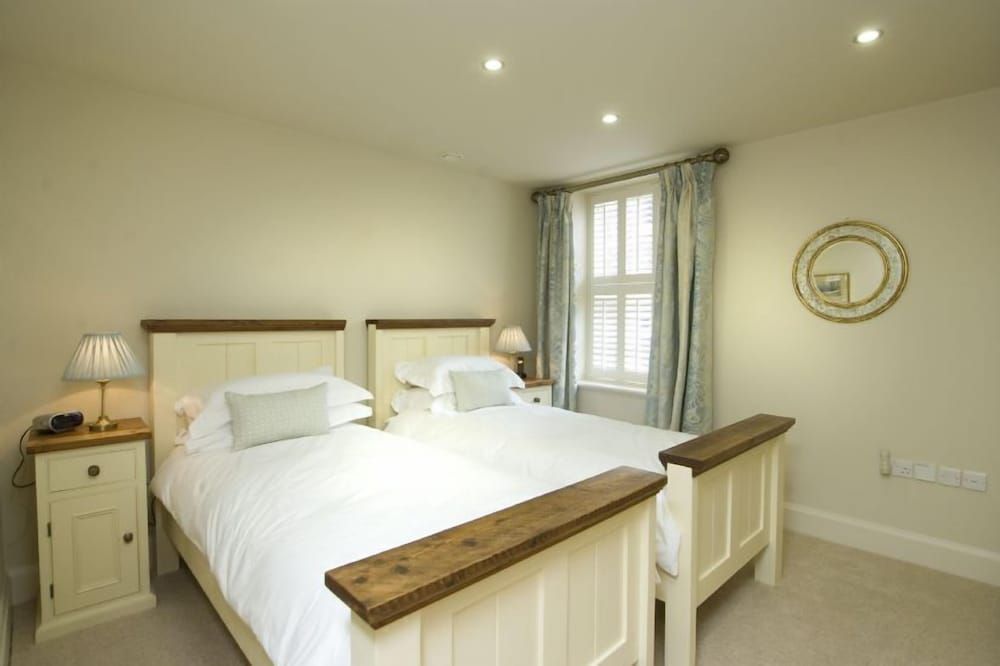 undefined The Brierley 4