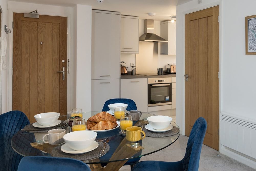 undefined The Aura Suite 2