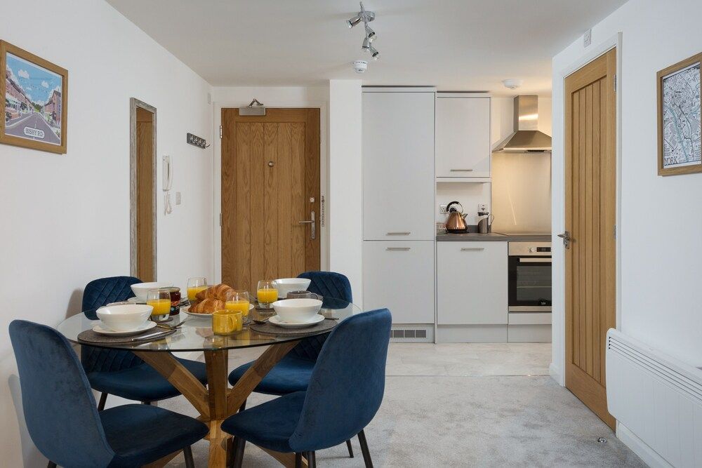 The Aura Suite Apartment, Ensuite (free parking ) 5