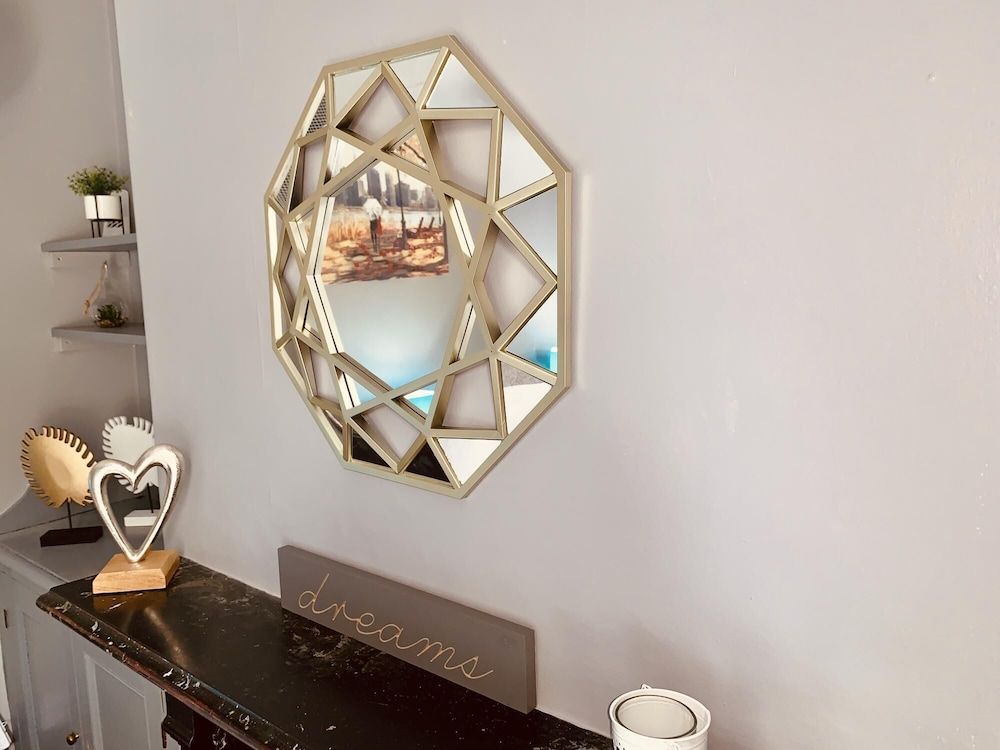 undefined The Clifford Gathering - Sleeps Up To 10 4