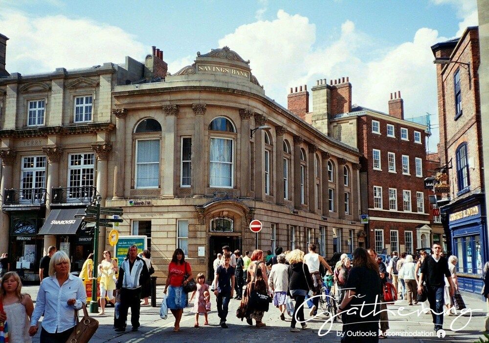 undefined The Clifford Gathering - Sleeps Up To 10