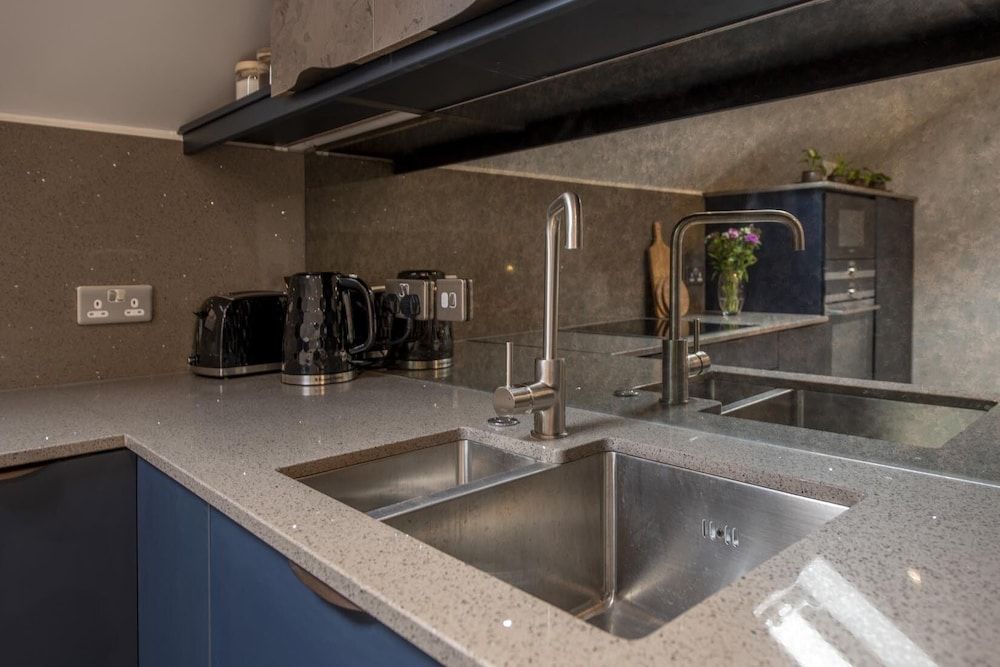 The Quadrant The Carillon Suite City Apartment, Ensuite (The Carillon Suite) 25