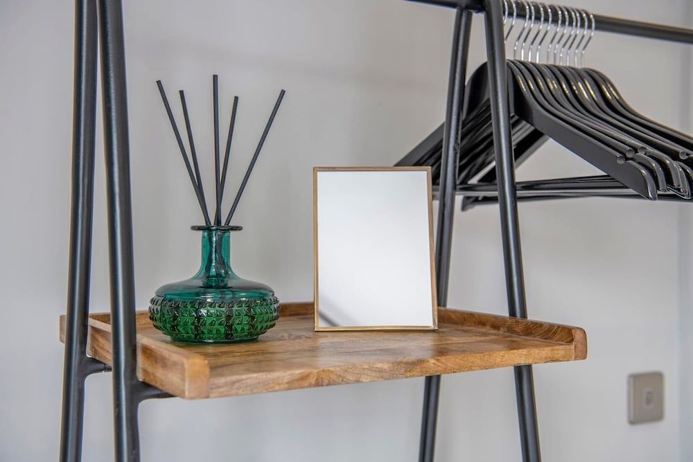 The Quadrant - The Garret Luxury Apartment, Ensuite (Apartment 8) 24