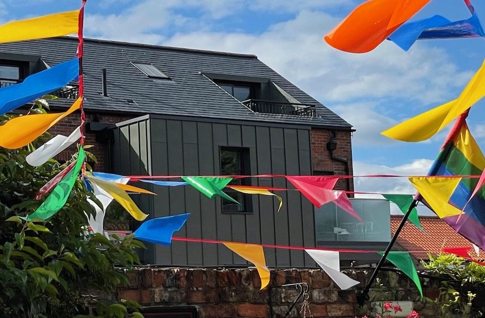 undefined The Quadrant - The Garret 4