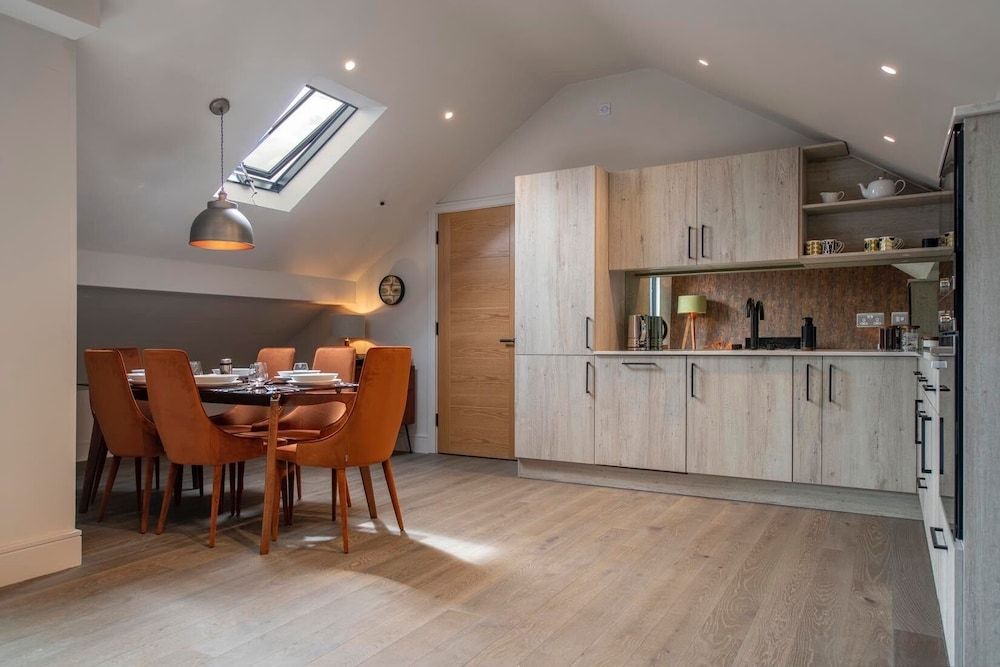 The Quadrant - The Garret Luxury Apartment, Ensuite (Apartment 8) 18