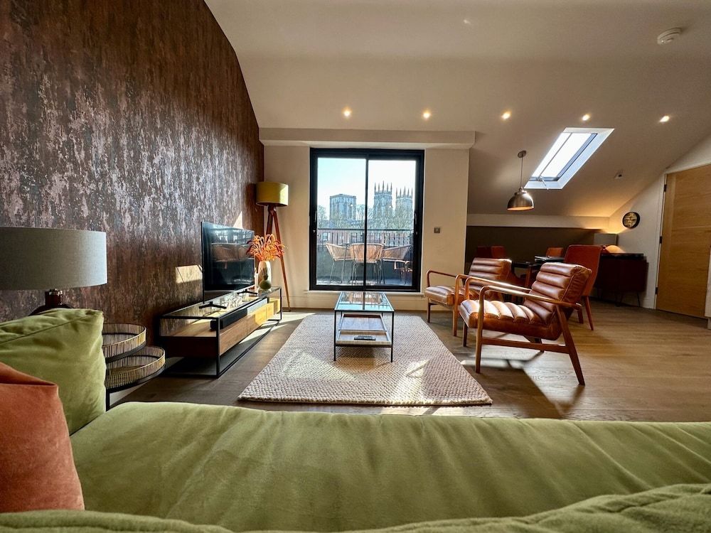 The Quadrant - The Garret Luxury Apartment, Ensuite (Apartment 8) 19