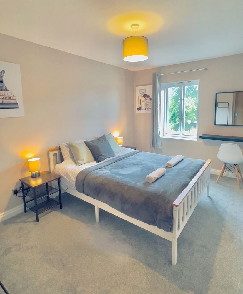 undefined City Centre Private Parking 8