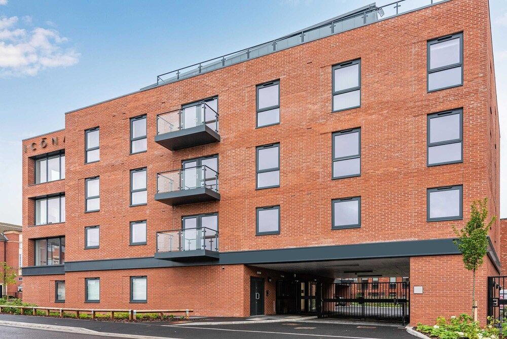 undefined Amazing 2 bed Apartment in York Centre 3