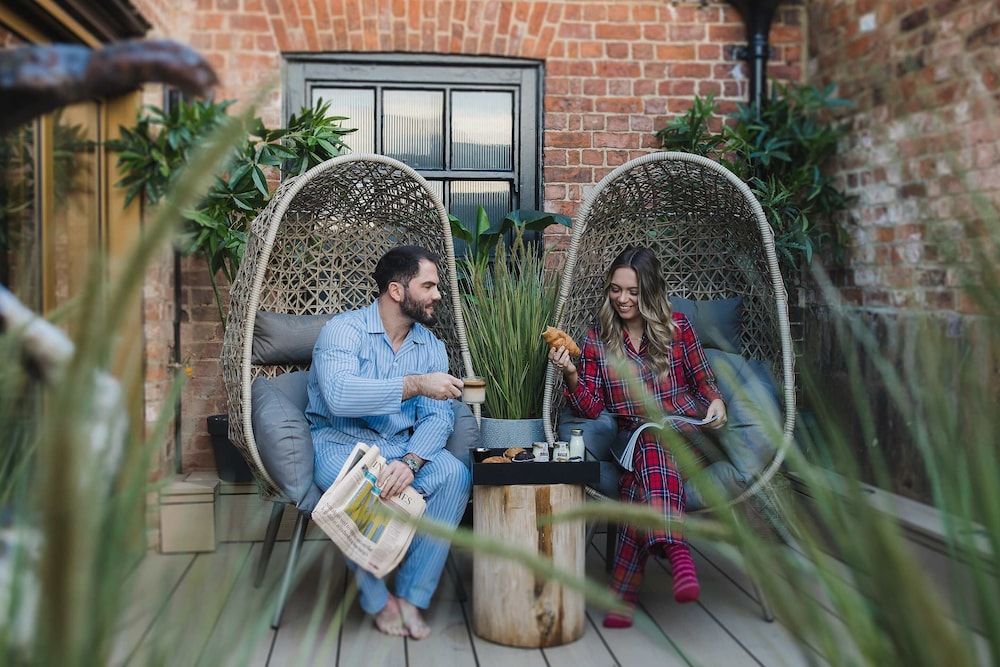 undefined Impossible Motel 10