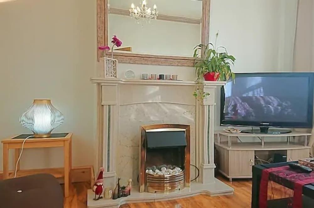 undefined Clarence Garden House 9