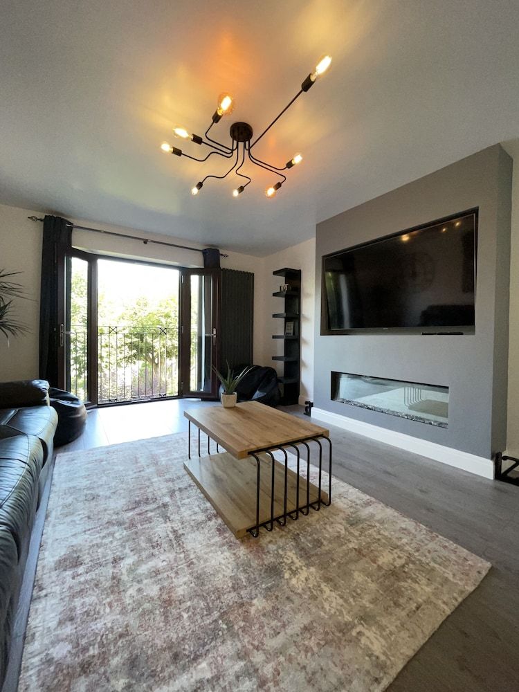 undefined 5 Lockside Free Secure Parking