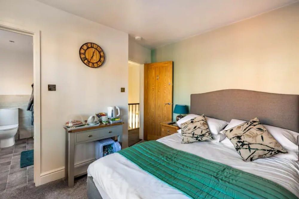 undefined Camaraderie Guest House 2